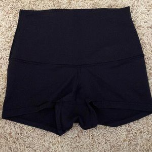 Lululemon bike short
